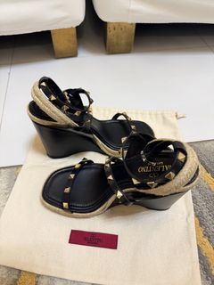 (Category: ) located in . Submitted by ms.victoriaacuna (Listing ID 1468402974, Image 1). Description: .