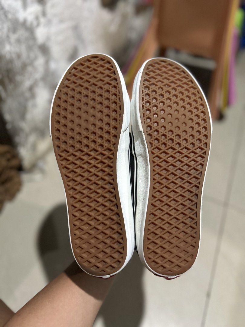 Vans (Category: Sneakers) located in Cebu City. Submitted by cyrilk1cks (Listing ID 1468324998, Image 3). Description: .