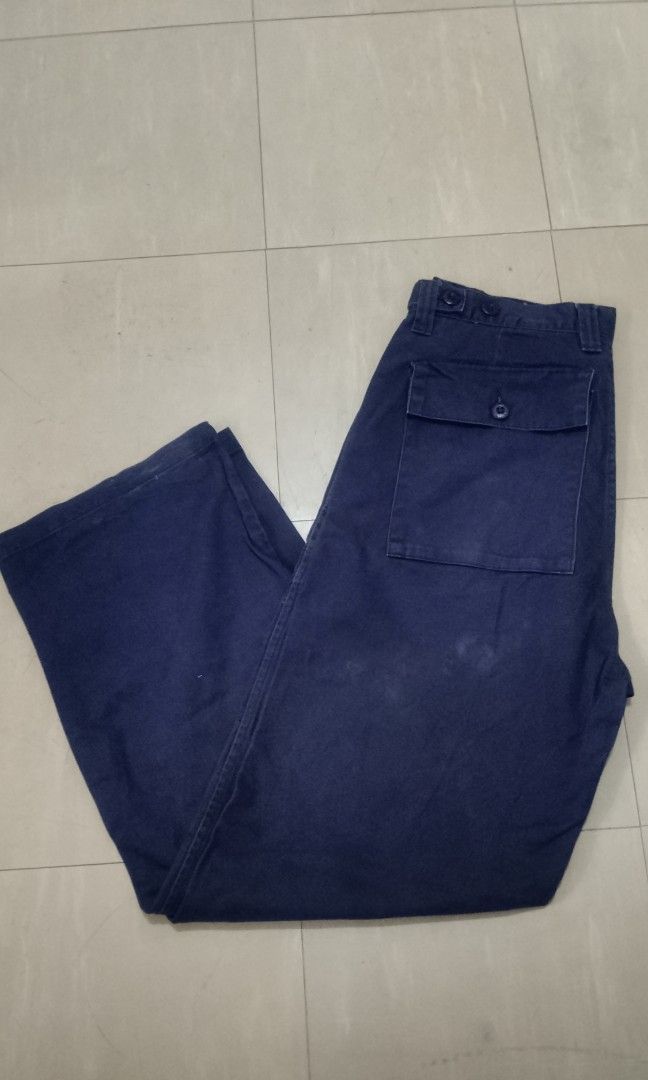Vans 66 pants (Category: Jeans) located in Oas. Submitted by yortzzz (Listing ID 1468284046, Image 1). Description: no issue, di ko sure kung vtg na.