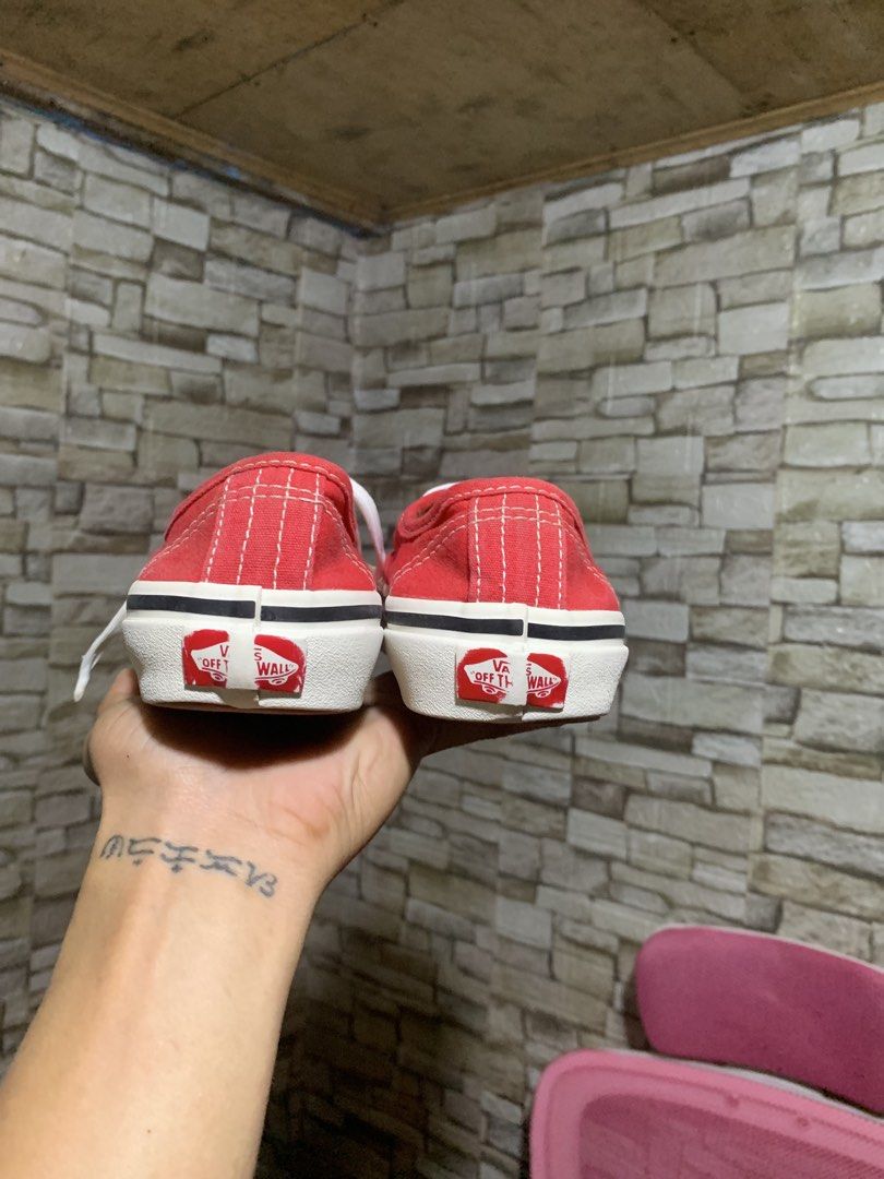 Vans Authentic Style 44 Red Sneakers (Category: Sneakers) located in Manila. Submitted by wildfalcon-fd2d (Listing ID 1468414370, Image 3). Description: Vans Authentic 44 DX SIZE: 6 US/ 36 EU/ 22.5 CM EXCELLENT CONDITION NO COD/ COP 🚚: J&T 💸800 📍CEBU.