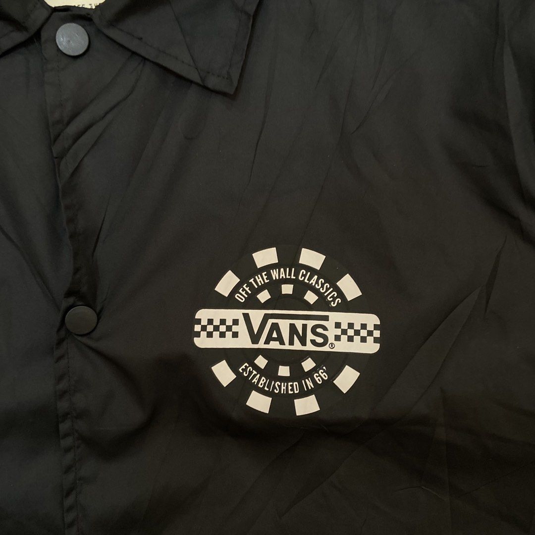 VANS OFF THE WALL COACH JACKET (Category: Coats, Jackets and Outerwear) located in Manila. Submitted by ivan_carbungco (Listing ID 1468456583, Image 3). Description: VANS OFF THE WALL COACH JACKET 23.5 by 30.5 GOOD CONDITION NEED WASH COMPLETE TAGS ISSUE:CHECK DETAILS COMMENT SECTION 1300 CLAIM.