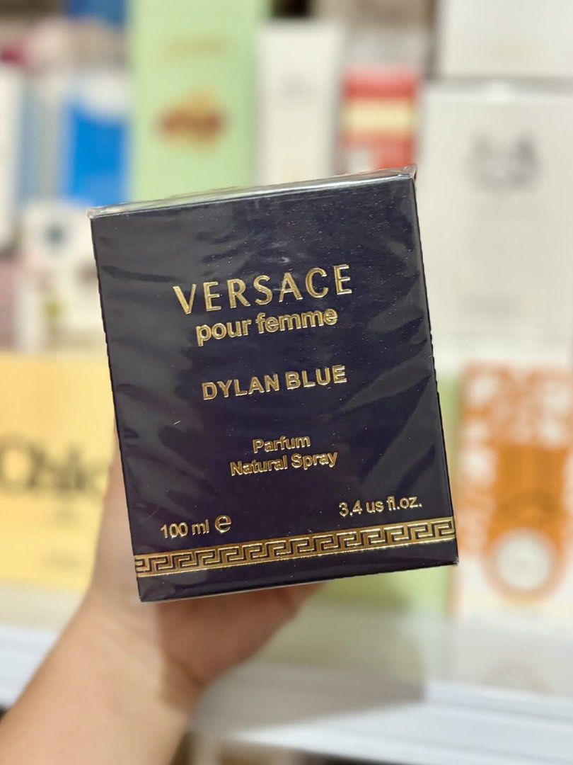 VERSACE POUR FEMME DYLAN BLUE PARFUM (Category: Fragrance & Deodorants) located in Quezon City. Submitted by embere_shop (Listing ID 1468294014, Image 1). Description: 📌Please read the last image carefully - all details are already provided. ❗️Offers below the regular price will no longer be entertained. Thank you for understanding. 💰 Mode of Payment (MOP): GCash 📦 Mode of Delivery (MOD): * Lalamove – Same-day delivery (5 PM cut-off) * J&T – S