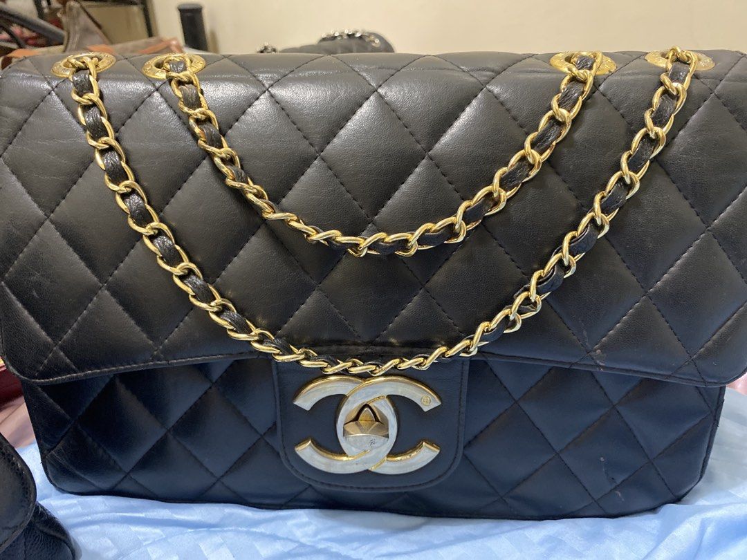 Vintage Chanel Single Flap Bundle (Category: Luxury Bags & Wallets) located in Quezon City. Submitted by jamie_87 (Listing ID 1468332117, Image 2). Description: Vintage Chanel Single Flaps Note: All project bags (someone must be willing to fix these) and I can still lower the price of this bundle if willing to get it right away. Obviously, these leather bags are vintage and with signs of wear (manageable for personal use tho). Condition: * Both b