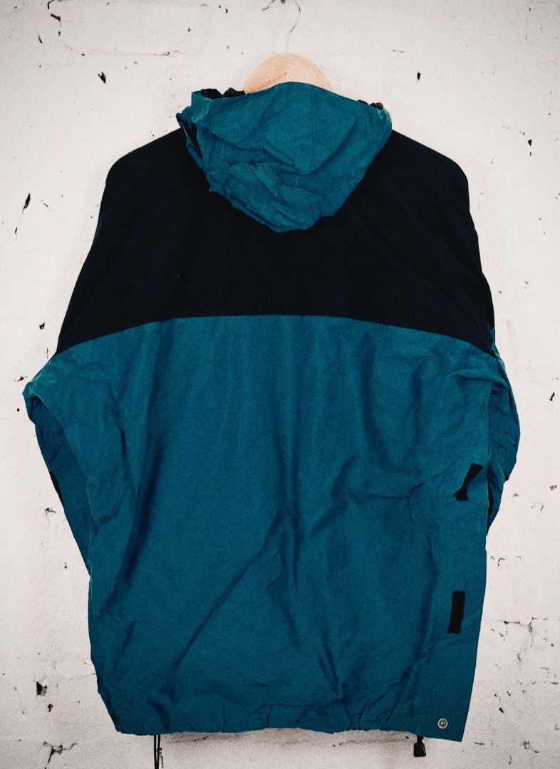 Vintage Columbia titanium jacket. 90s era!!! (Category: Coats, Jackets and Outerwear) located in Dimiao. Submitted by knsclothingapparel_2025 (Listing ID 1468455186, Image 3). Description: Vintage Columbia water proof titanium jacket 90's era. This is a balikbayan box from USA tambak sa storage box, authentic Legit as declared. 6-10 pocket compartment has pocket compartment in sleeves side zipper and front zipper. Size large on tags 24 by 27 dime