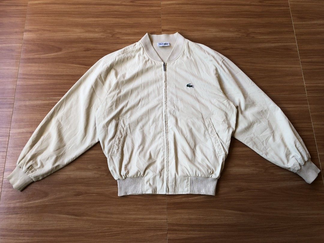VINTAGE LACOSTE JACKET (Category: Coats, Jackets and Outerwear) located in Baybay. Submitted by dathrifted (Listing ID 1468357832, Image 1). Description: VINTAGE LACOSTE JACKET Width- 23.5 Lenght- 26.5 EXCELLENT CONDITION HONEST ISSUE: lints inner side and minimal (Dirt or Stain) not sure if removable. see last 2 pictures PM if Interested📩📩📩.