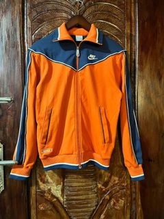 (Category: ) located in . Submitted by 1008.thrift (Listing ID 1468436895, Image 1). Description: .