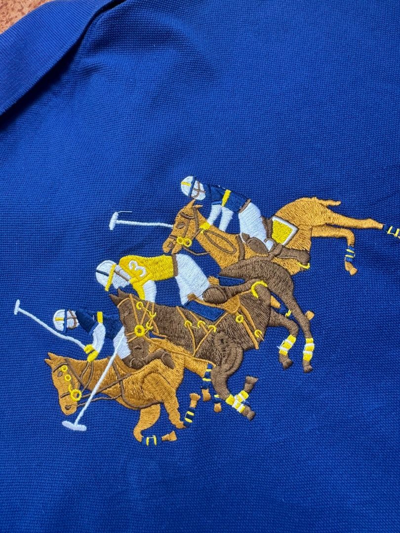 Vintage Polo RL (Category: Formal Shirts) located in Kabankalan. Submitted by secondhandgems2 (Listing ID 1468401935, Image 3). Description: Size xl (23W 29L) Excellent condition No flaws.
