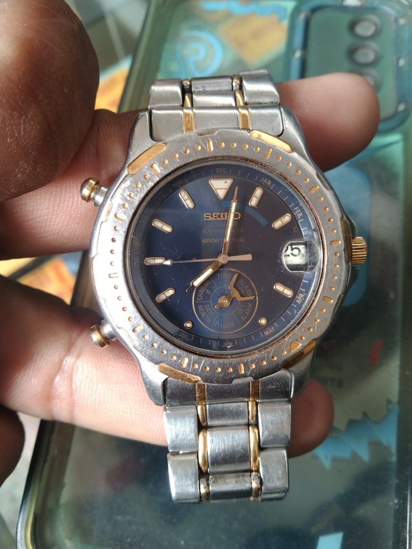 Vintage Seiko dancing hands watch (Category: Looking For) located in Caloocan City. Submitted by noeld316982578 (Listing ID 1468427847, Image 2). Description: pm sa my gusto working siya ,di Ako marunong magset Ng time at date kayo na bahala as is Taguig location.