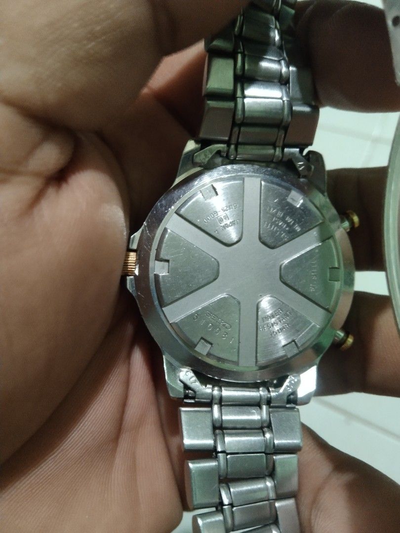 Vintage Seiko dancing hands watch (Category: Looking For) located in Caloocan City. Submitted by noeld316982578 (Listing ID 1468427847, Image 1). Description: pm sa my gusto working siya ,di Ako marunong magset Ng time at date kayo na bahala as is Taguig location.