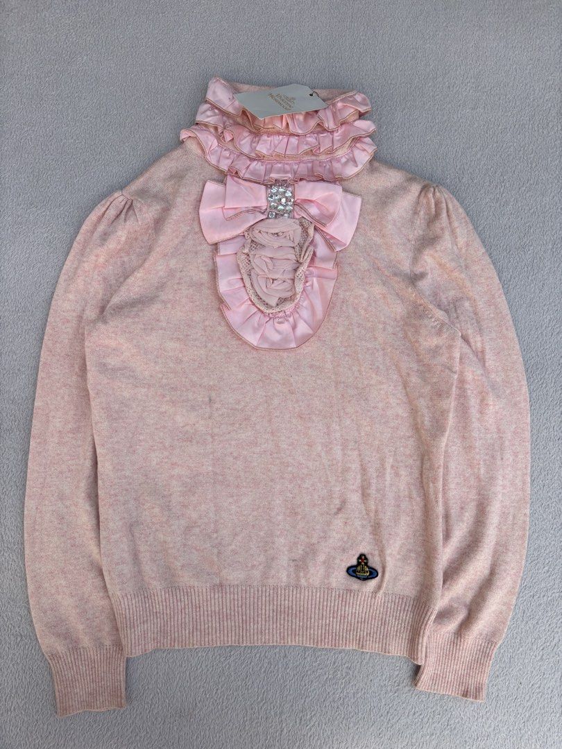 Vivienne Westwood S/S 2002 (Category: Coats, Jackets and Outerwear) located in Baguio. Submitted by thecollector2600 (Listing ID 1468298560, Image 1). Description: 16” x 20”.