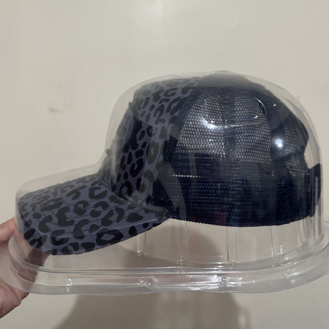 Von Dutch Grey Leopard Print Trucker Hat - ken suson (Category: Caps & Hats) located in Kawit. Submitted by wevibevintage (Listing ID 1468429615, Image 2). Description: Bought it to match ken suson cheetah hat hahaha Selling it now. Need funds.