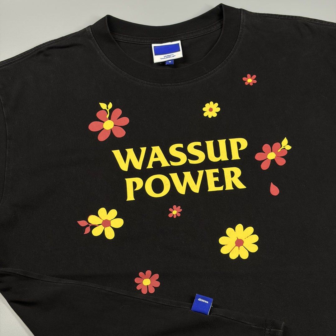Wassup (Category: Activewear) located in Cavite. Submitted by onebeancent (Listing ID 1468481018, Image 3). Description: Size: Large Dimension: 21" Width | 27" Length Color: Black Color Rate: 10/10 Issue: None Condition: Like new‼️ Price: 550php Additional Shipping Fee (J&T Small Pouch) 75php Luzon 100php visayas 120php mindanao.