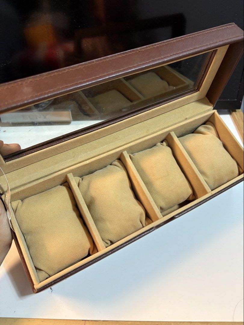 watch organizer (Category: Women's Watches) located in Manila. Submitted by affordeals (Listing ID 1468458281, Image 3). Description: watch organizer only .
