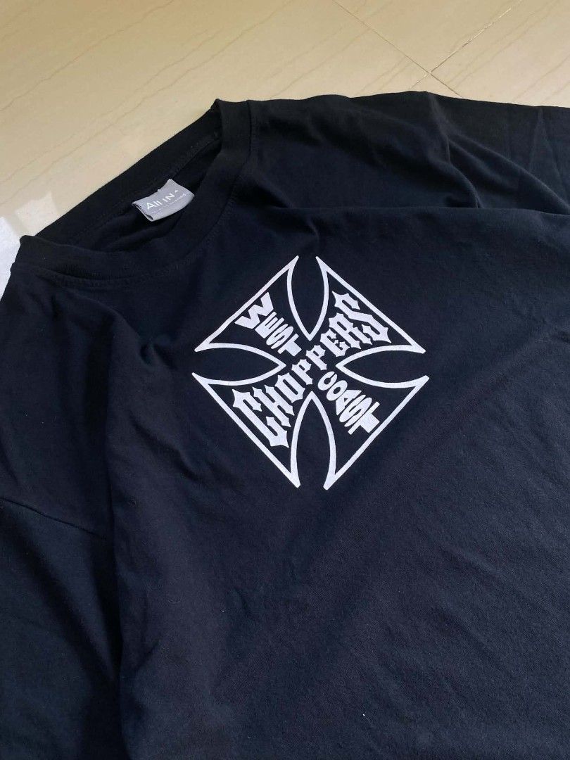 WCC Bootleg ♻️ (Category: Tshirts & Polo Shirts ) located in San Miguel. Submitted by jackcurateddept (Listing ID 1468380276, Image 3). Description: altered 21x28 as new condition 10/10 add shipping 👇🏻.