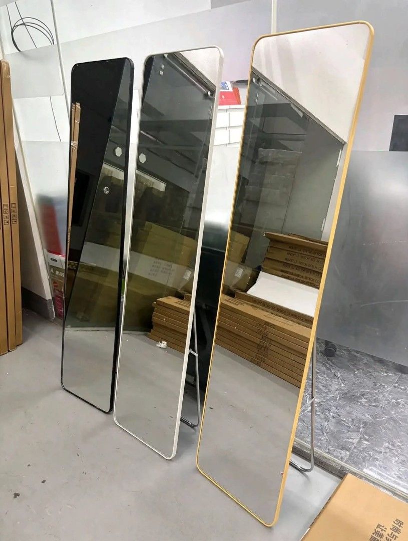 whole body mirror (Category: Other Sports Equipment and Supplies) located in Manila. Submitted by asstditems (Listing ID 1468300836, Image 2). Description: .