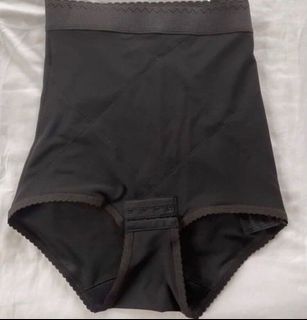 (Category: ) located in . Submitted by mnlshopper12 (Listing ID 1468489900, Image 1). Description: .