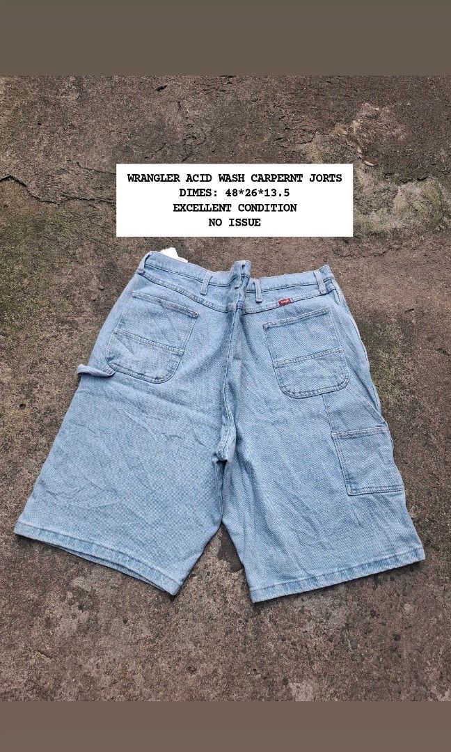 WRANGLER ACID WASH CARPENTER JORTS - SIZE: 48 (Category: Shorts) located in Manila. Submitted by bonaobrag55538 (Listing ID 1468340970, Image 1). Description: DIMES: 48*26*13.5 EXCELLENT CONDITION NO ISSUE.