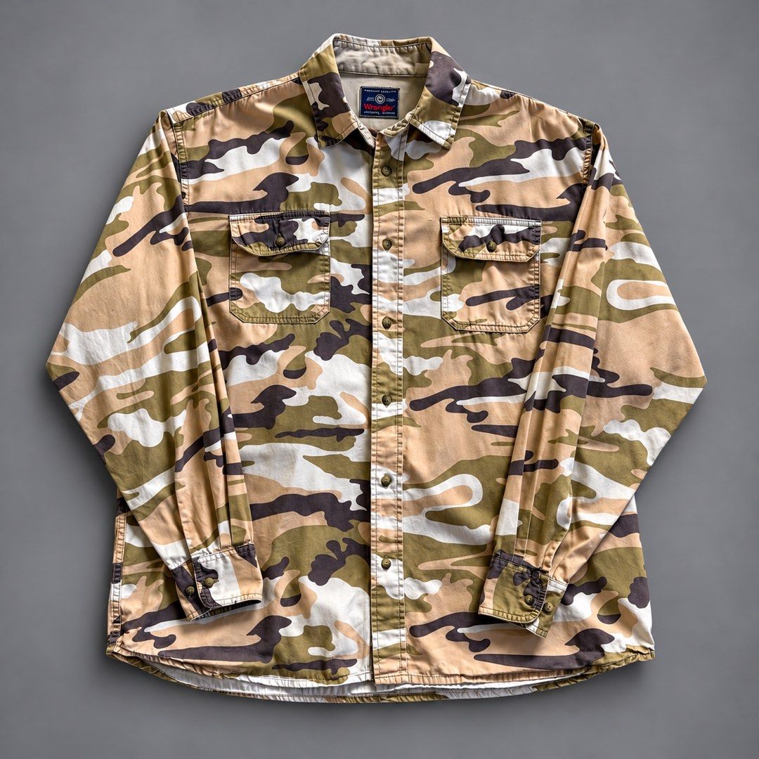 WRANGLER CAMO LONG-SLEEVE POLO (Category: Tshirts & Polo Shirts ) located in Taguig. Submitted by clarrk95 (Listing ID 1468452519, Image 1). Description: Wrangler Camo Long-Sleeve Polo Size: faded size tag Length: 31inches Width: 25inches Sleeve: 19inches PRICE: ₱400 ONLY! ✅ very good condition ✅ add shipping fee ✅ ignoring LP inquiry Shipping: Lalamove | J&T | LBC Location: Taguig📍 Payment: Gcash | Bank | Cash FB: THRFT IG: thrft_25 DM for more
