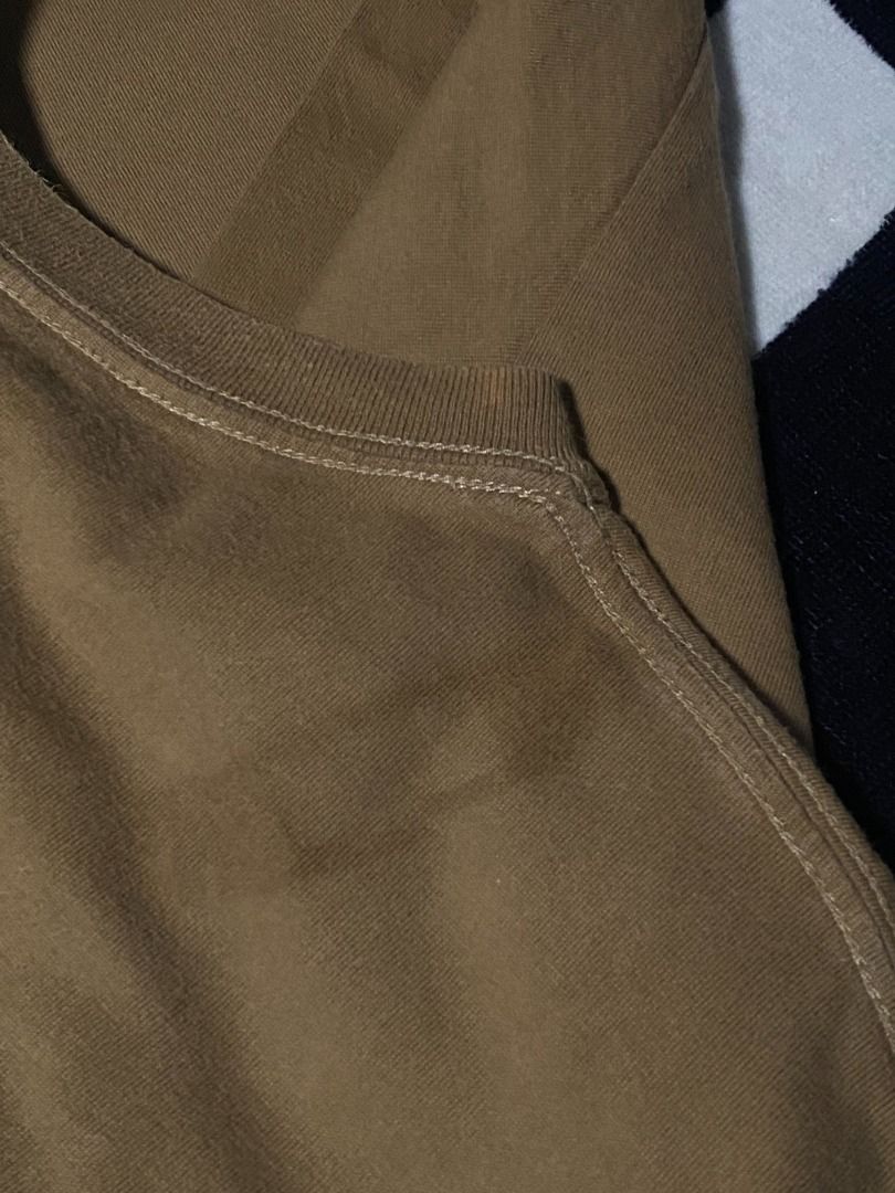 X-girl shirt (Category: Tshirts & Polo Shirts ) located in Las Pinas. Submitted by all_details_posted (Listing ID 1468428665, Image 3). Description: may konting tuldok na bleach stain pero malabo lang, may bakat ng dikit ng band aid sa likod need deep wash lang.