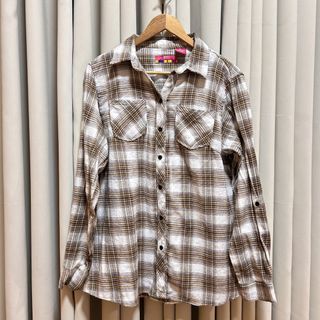 (Category: ) located in . Submitted by from99abovecloset (Listing ID 1468401990, Image 1). Description: .