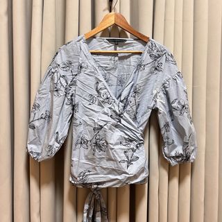 (Category: ) located in . Submitted by from99abovecloset (Listing ID 1468403802, Image 1). Description: .