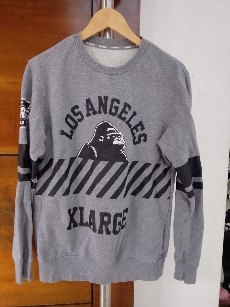 Xlarge sweatshirt (Category: Coats, Jackets and Outerwear) located in Quezon City. Submitted by kema2191 (Listing ID 1466016012, Image 1). Description: .
