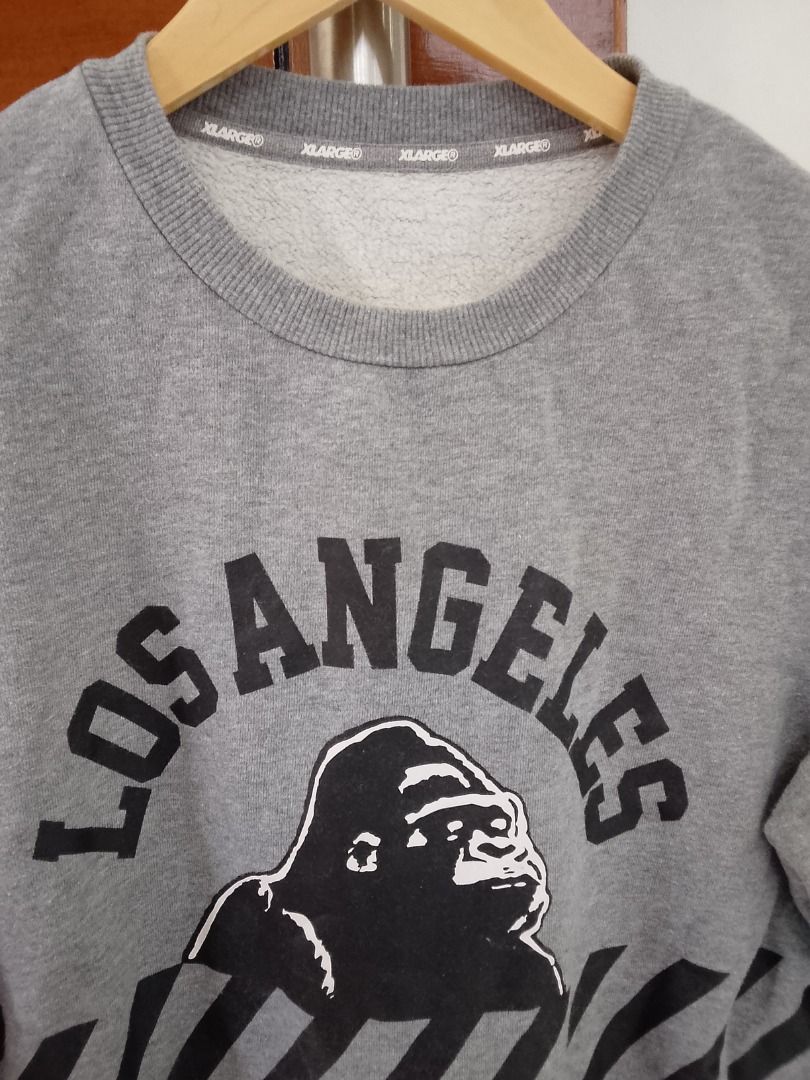 Xlarge sweatshirt (Category: Coats, Jackets and Outerwear) located in Quezon City. Submitted by kema2191 (Listing ID 1466016012, Image 3). Description: .