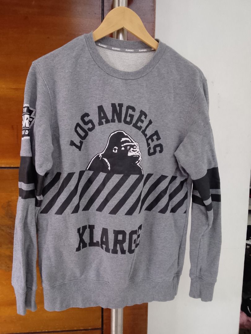Xlarge sweatshirt (Category: Coats, Jackets and Outerwear) located in Quezon City. Submitted by kema2191 (Listing ID 1466016012, Image 2). Description: .