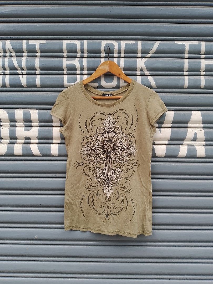 Y2k Cyber Grunge Style (Category: Activewear) located in Manila. Submitted by gentlestone1998 (Listing ID 1468321056, Image 1). Description: .