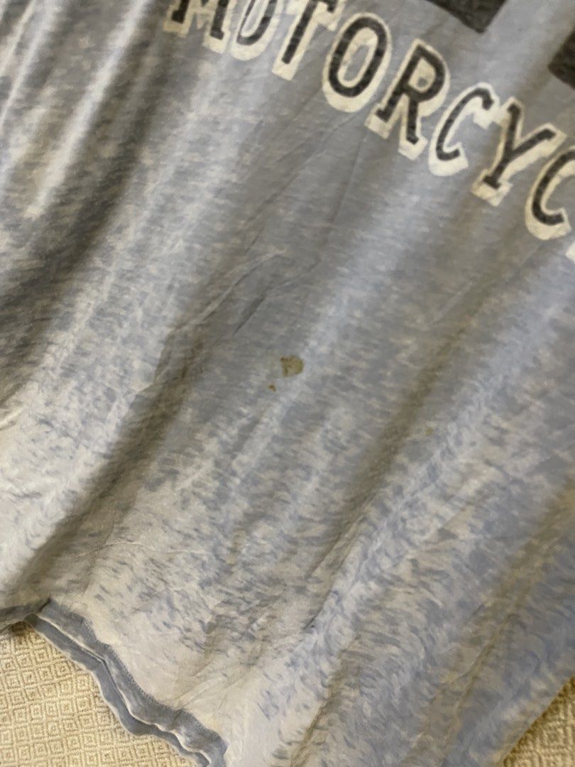 Y2k harley davidson girly top (Category: Shirts) located in Manila. Submitted by hypestock_mnl (Listing ID 1468307785, Image 3). Description: - stylish - perfect for casual wear - great fit - in good condition - minimal signs of usage - 9/10 - money worth! - see pics for details/issue.