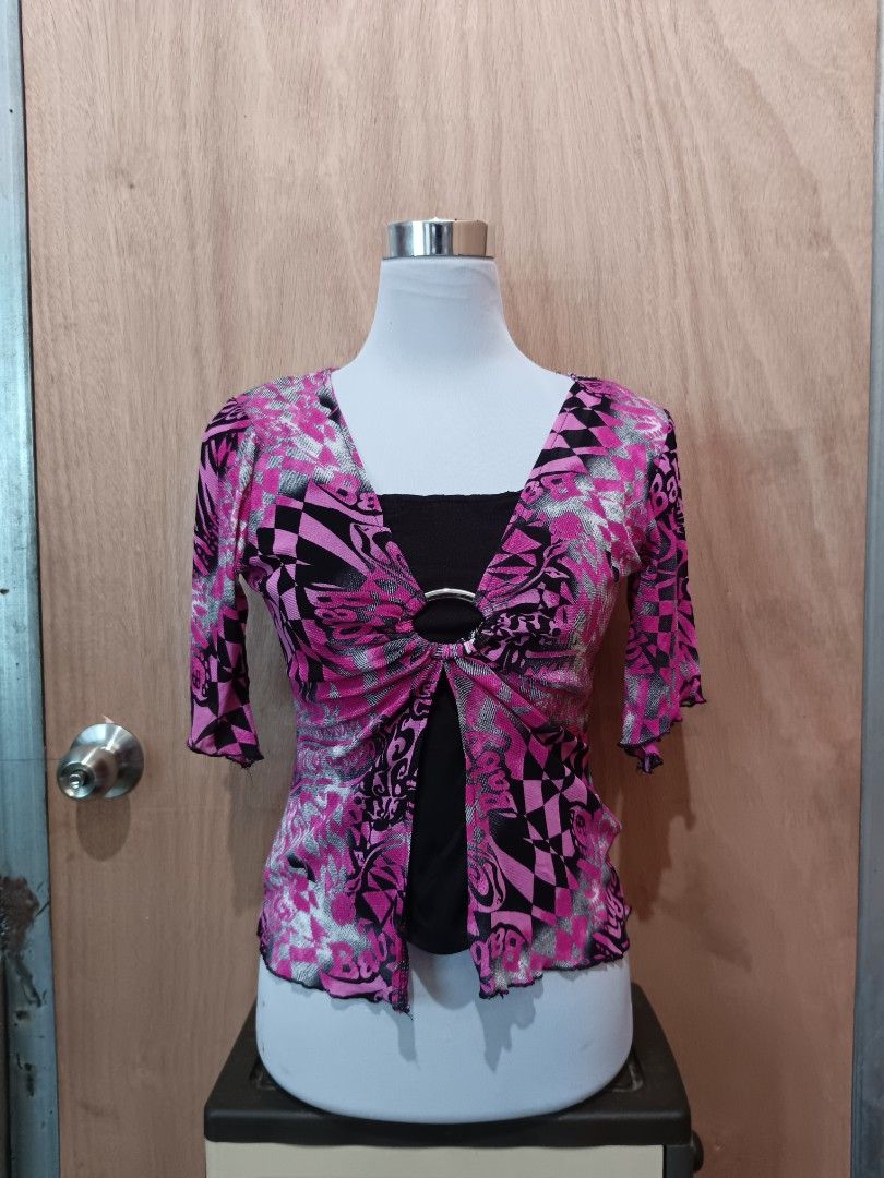 Y2k mesh top (Category: Longsleeves) located in Davao. Submitted by mln-boutique (Listing ID 1468499841, Image 1). Description: size - m good condition.