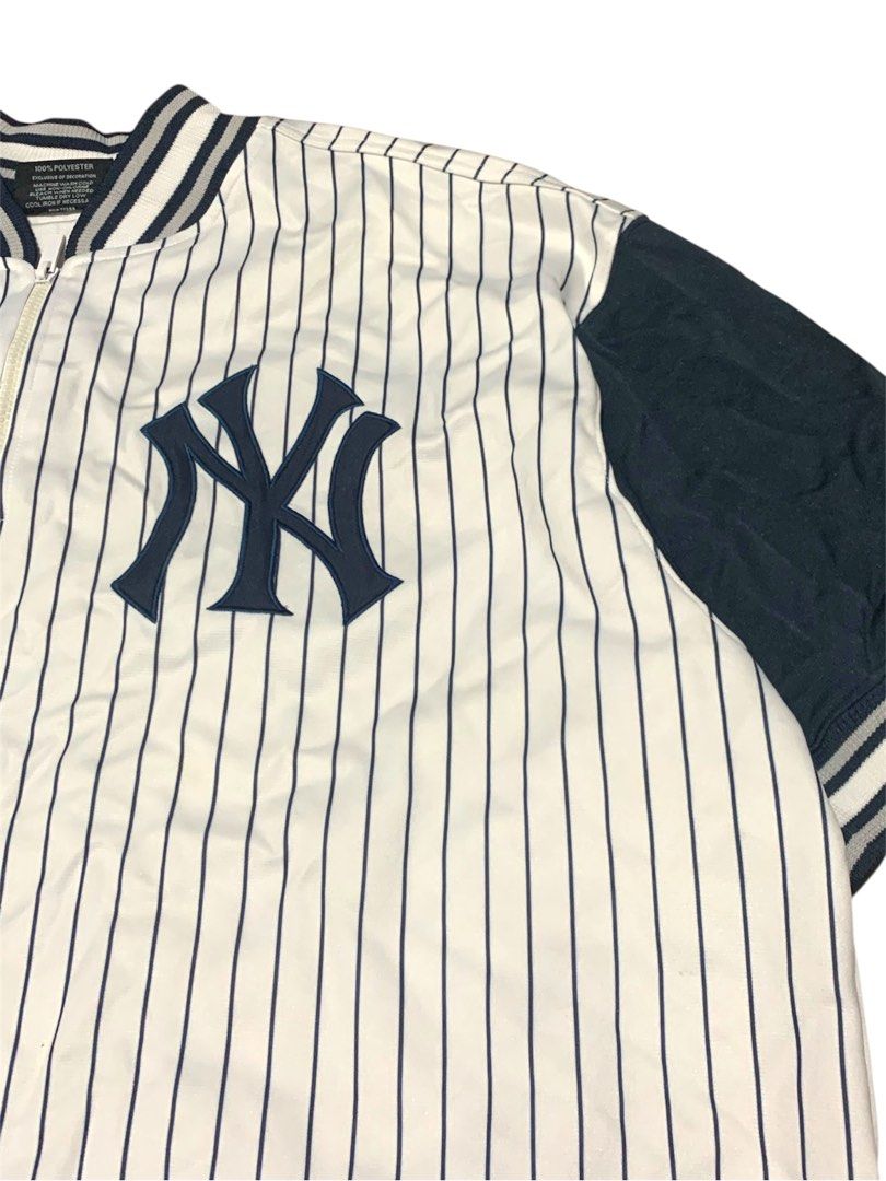 Y2K NY Jersey (Category: Tshirts & Polo Shirts ) located in Manila. Submitted by lyf_7hrift (Listing ID 1468373306, Image 2). Description: Y2K NY Jersey P700 32L 27W Dimes 10/10 Color Rate Excellent Condition.