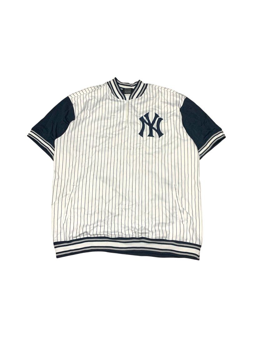 Y2K NY Jersey (Category: Tshirts & Polo Shirts ) located in Manila. Submitted by lyf_7hrift (Listing ID 1468373306, Image 1). Description: Y2K NY Jersey P700 32L 27W Dimes 10/10 Color Rate Excellent Condition.