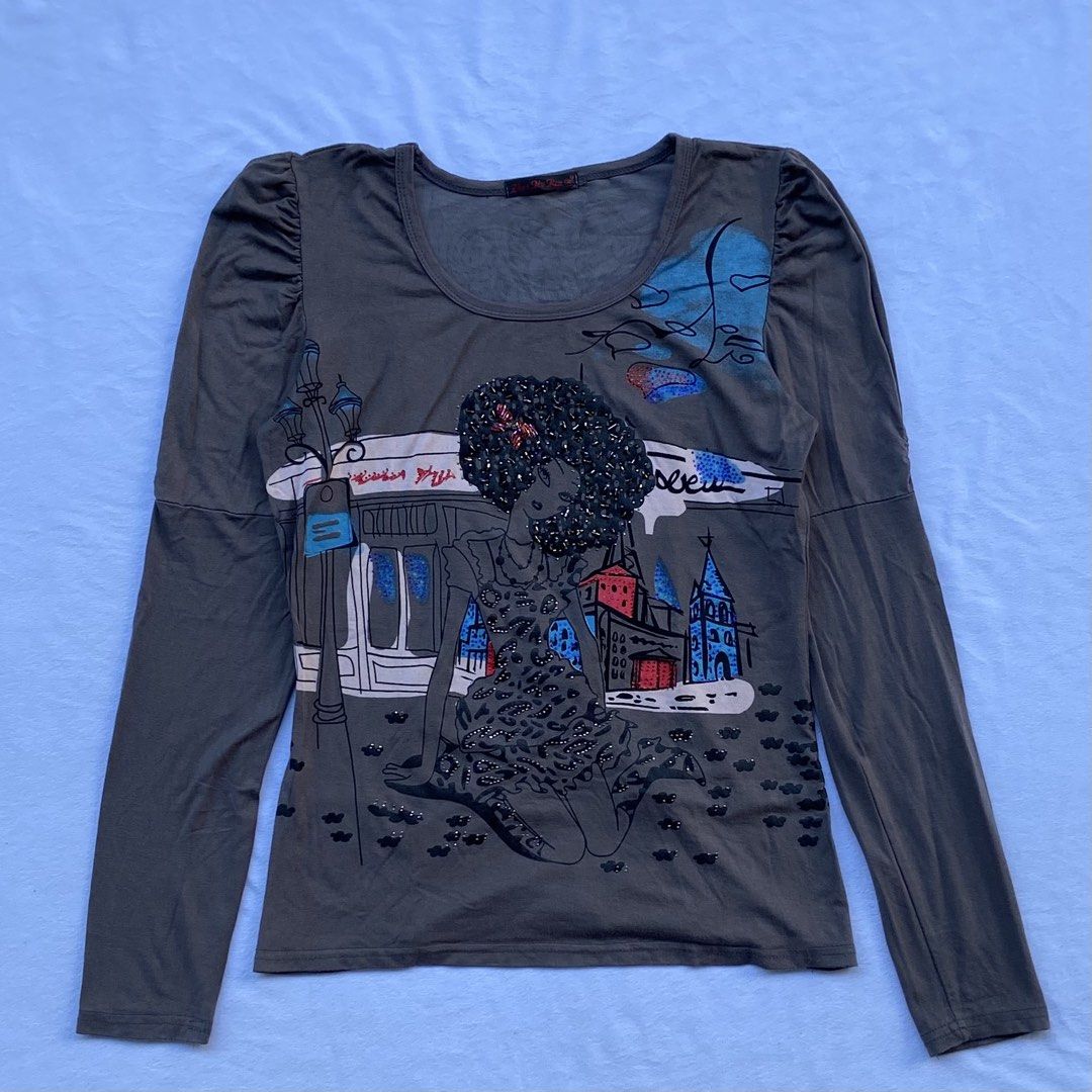 Y2K Puff Longsleeve, Zhen Nu Ren (Category: Blouses) located in General Santos City (Dadiangas). Submitted by kala_chuchi (Listing ID 1468497808, Image 1). Description: Size. Medium 16.5 inches width 23.5 inches length No flaws Over all condition Excellent .