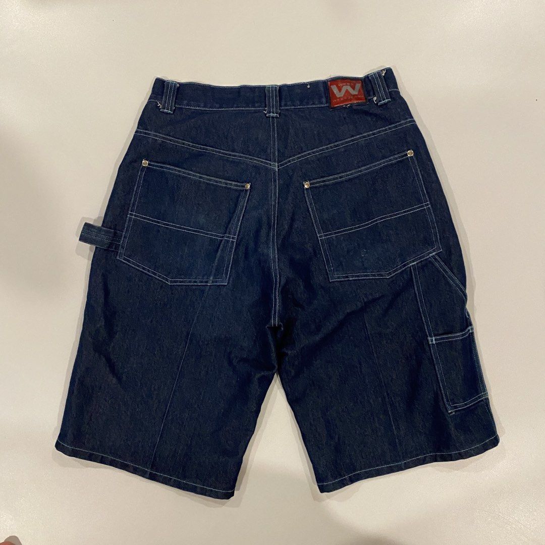 Y2k webs raw jorts (Category: Shorts) located in Iloilo. Submitted by joren_ian (Listing ID 1468306862, Image 2). Description: Size:34 Length:21 Waist:32 Leg open:11 ₱550 nego Condition:like new Issue:none .
