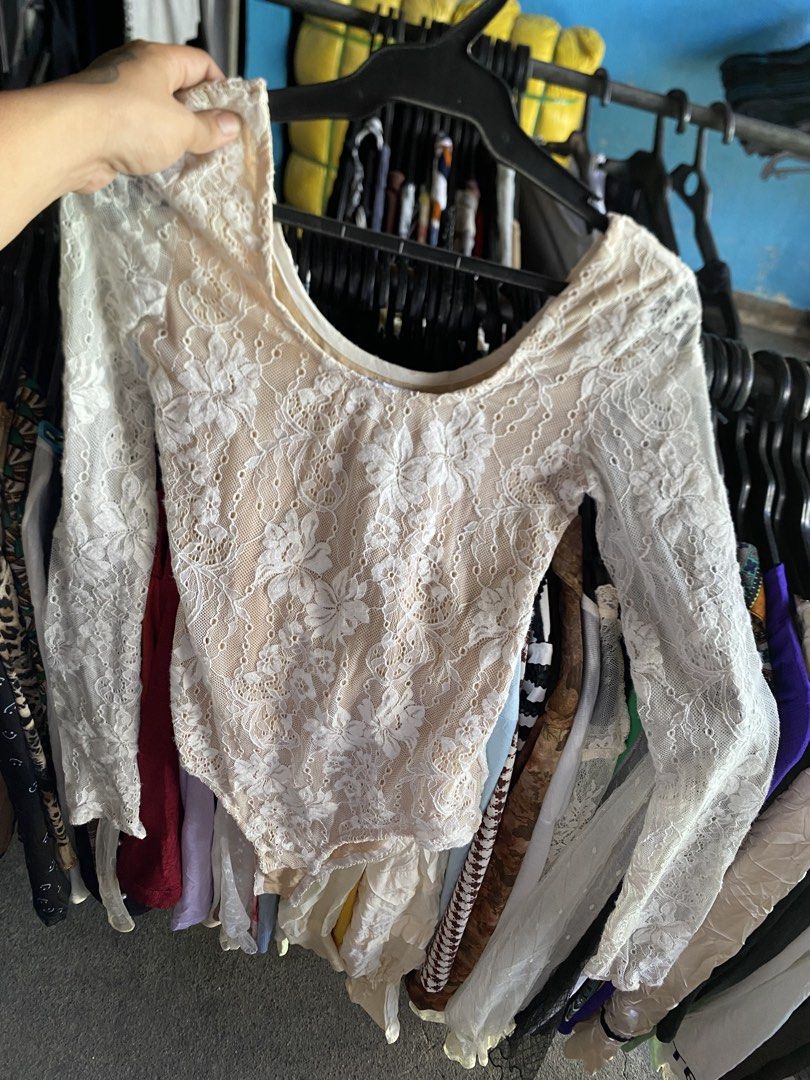 Y2k womens (Category: Activewear) located in Manila. Submitted by freshfindresale (Listing ID 1468323542, Image 1). Description: Size small to medium No flaws Like new.