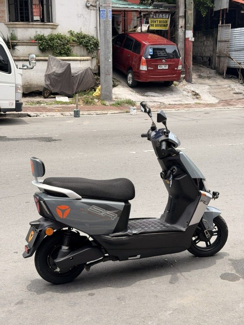 Yadea Ruibin electric comes with receipt (Category: Bicycles) located in Taguig. Submitted by coolmoon_6903c8 (Listing ID 1468404610, Image 1). Description: Yadea Ruibin Upgraded to 72 volts battery 6 pack TFAR graphene battery , upgraded 72 volts charger Yadea brand Strong uphill performance and improved speed than stock Upgraded controller: Fardriver Model Type: YCK072080D_QA43, Voltage / Power: 72V / 2000W With receipt acquired last yr 2025 Wi