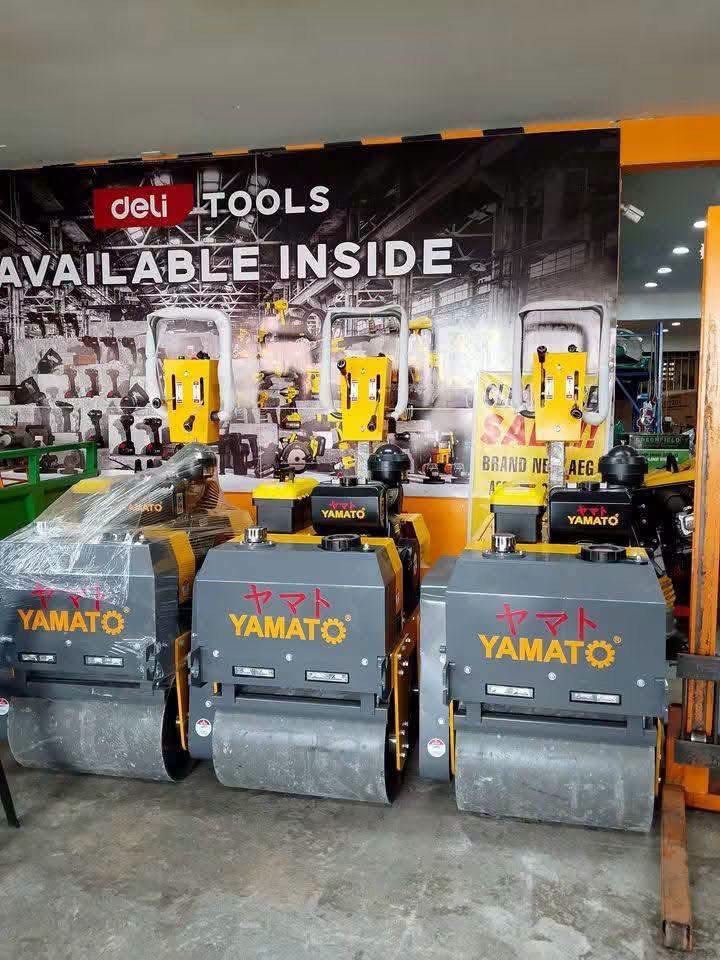 YAMATO WALK BEHIND VIBRATORY ROLLER (MINI PISON) (Category: Announcements) located in Santa Rosa. Submitted by ljesguerra (Listing ID 1468411462, Image 3). Description: YAMATO WALK BEHIND VIBRATORY ROLLER MINI PISON DOUBLE DRUM DIESEL ENGINE 12HP SPEECS👇👇 PRODUCT MODEL:FVR600D RATED POWER:12HP WALKING SPEED:400/min DRIVE WAY:STATIC HYDRAULIC WALK WAY:TWO WAY STEEL WHEEL SIZE:400X600MM VIBRATION FREQUENCY:70HZ VIBRATION FORCE:20KN CLIMBING ABILI