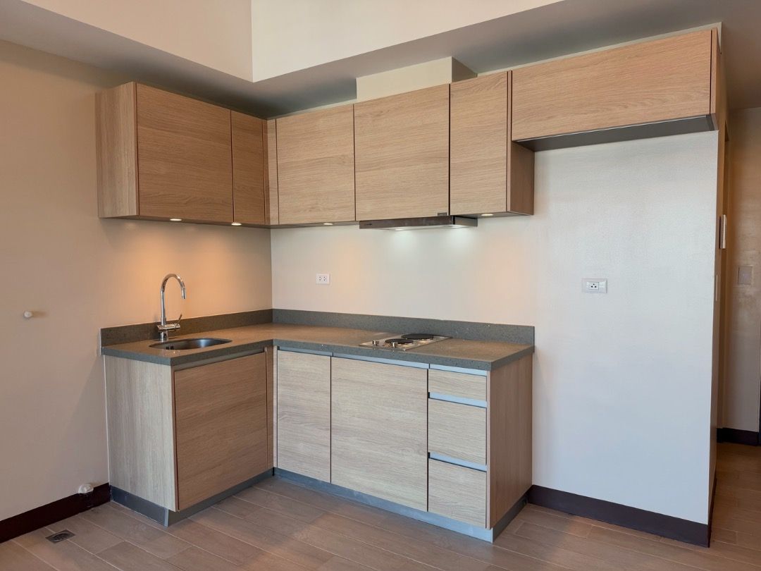 Your Future Home Starts Here - Studio unit in St. Marks Residences (Category: Apartments & Condos) located in Taguig. Submitted by dacanayglad29 (Listing ID 1468304510, Image 3). Description: 5 YEARS TO PAY - RENT TO OWN CONDO READY FOR OCCUPANCY UNIT🥰💫 Move into MODERN STUDIO Condo Living💫🤩 Location: St. Marks Residences, McKinley Hill Taguig City. ACTUAL UNIT POSTED STUDIO WITH BALCONY - 40.10 SQM ✅Rent-to-Own & Ready for Occupancy ✅Only 5%