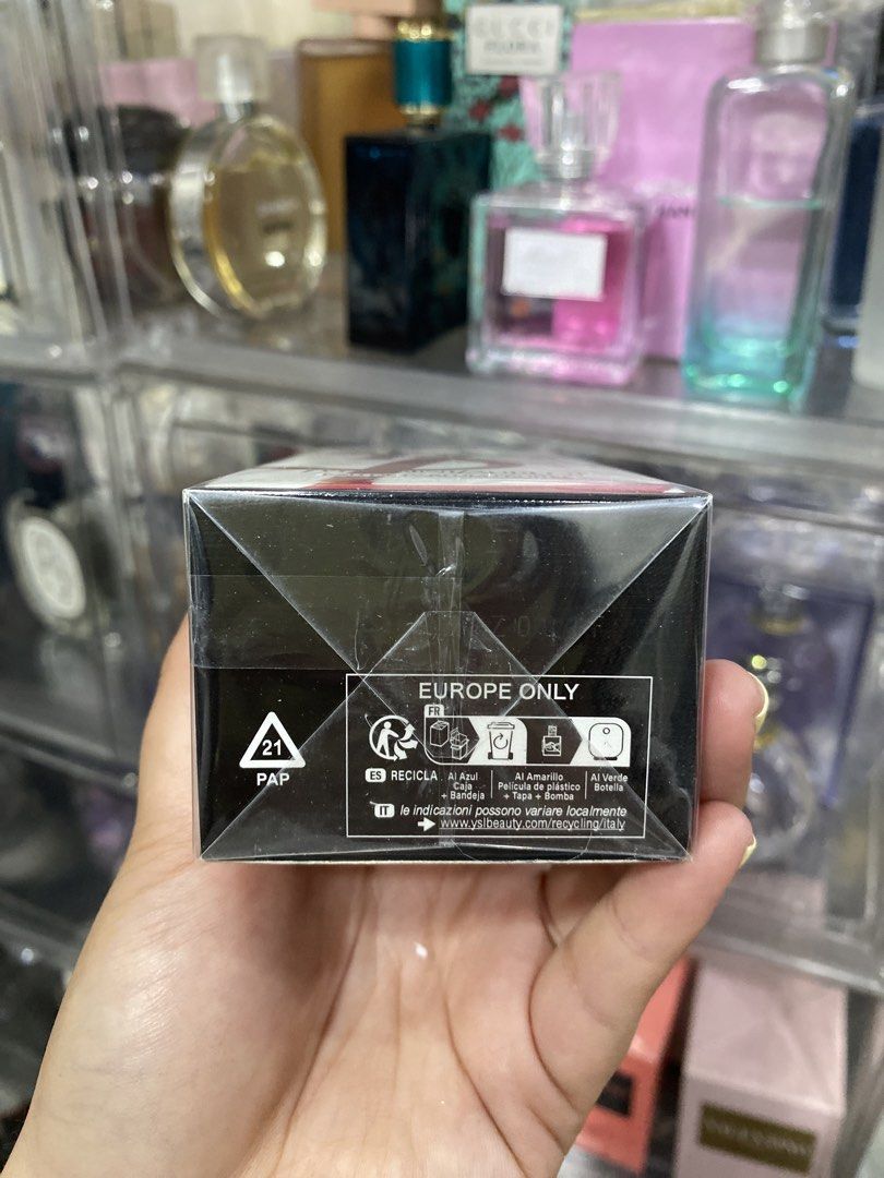 YSL LIBRE BERRY CRUSH (Category: Fragrance & Deodorants) located in Baguio. Submitted by lairdegawd_06 (Listing ID 1468464459, Image 2). Description: NEW LAST LONG FULL Check photos for more details.