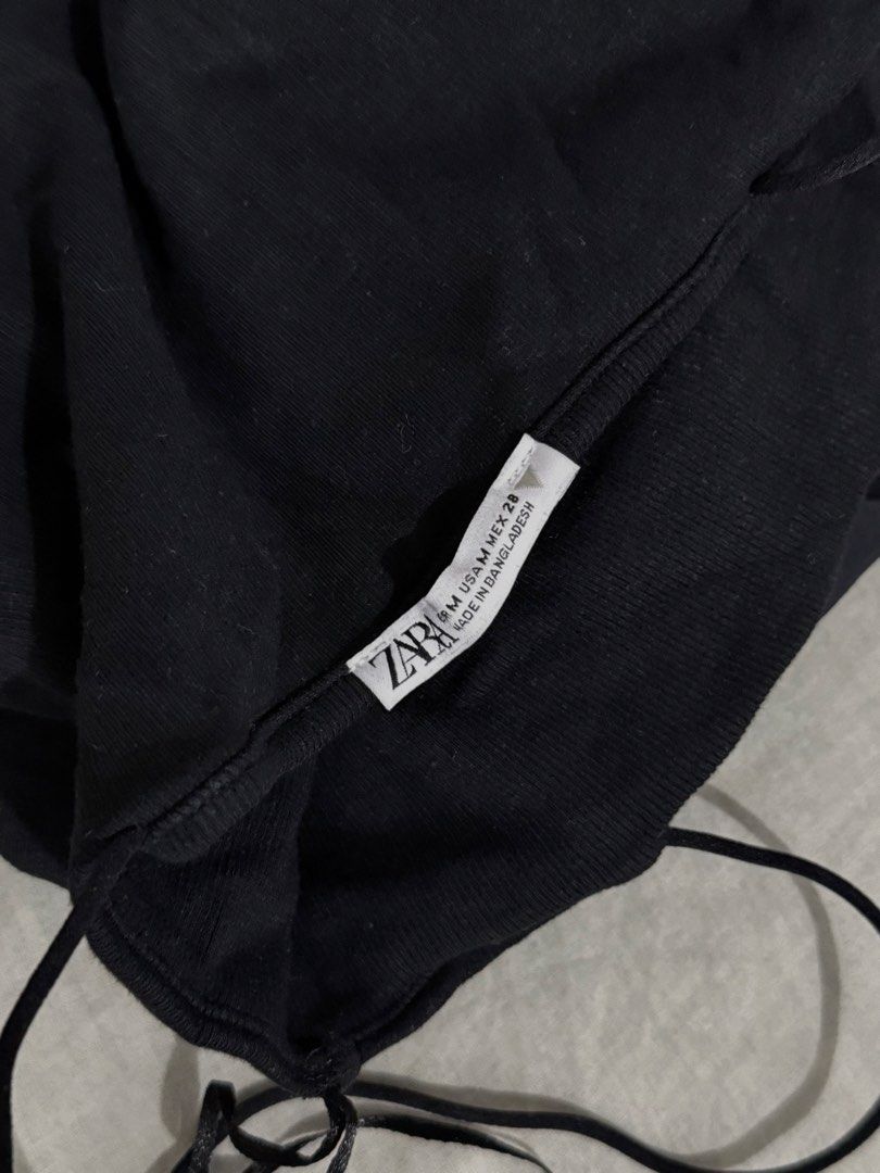 Zara Black Spaghetti Strap Bubble Dress (Category: Dresses) located in Makati City. Submitted by vvandko (Listing ID 1468397300, Image 2). Description: Used once! :) .