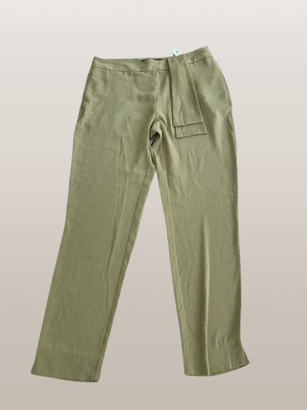 ZARA CAMEL PANTS SLACKS 31 (Category: Other Bottoms) located in Marikina City. Submitted by minimalistmanila (Listing ID 1468382387, Image 2). Description: New Zara camel brown tapered pants. Bought in London. M/L. Fits 31 waist. 37 inches length. Not stretchy. Relaxed fit. Never used. Order now! .