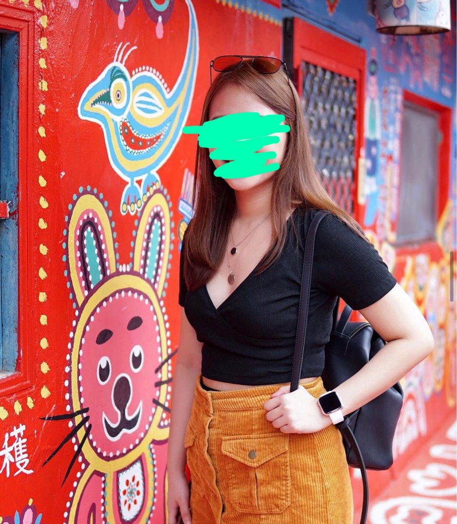 Zara Crop Top (Category: Blouses) located in Quezon City. Submitted by virtualapproach (Listing ID 1468298367, Image 1). Description: Used once during my trip in taiwan Size small.