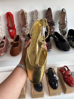 (Category: ) located in . Submitted by pinkykeenshop (Listing ID 1468398103, Image 1). Description: .