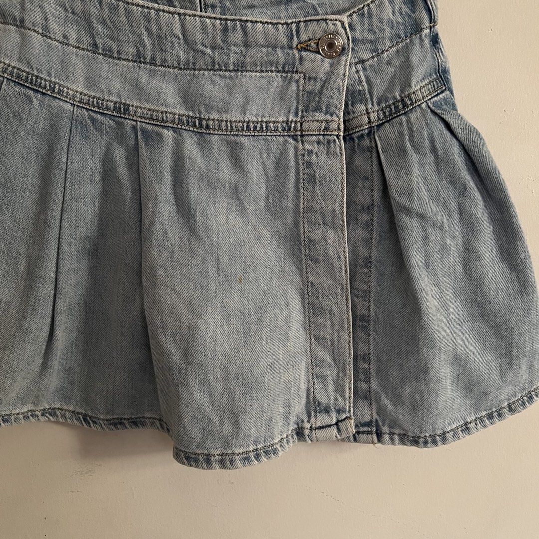 Zara light denim soft skort (Category: Babies & Kids Fashion) located in Manila. Submitted by ourburstingwardrobe_ (Listing ID 1468360079, Image 2). Description: Size 13-14 Fits xs ladies also Great condition.