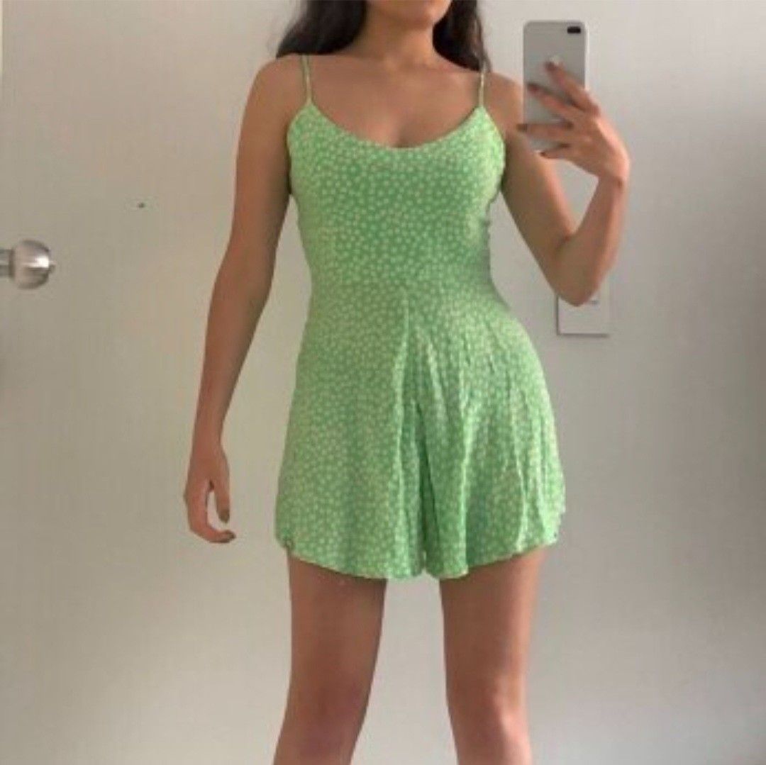 Zara Romper (Category: Rompers) located in Baguio. Submitted by k_style_co_preloved (Listing ID 1468436252, Image 2). Description: ON SALE! SALE! SALE! 🎉 ✨ SALE GUIDELINES ✨ 📌 Fixed Price Only – All sale items are offered at their final prices. No haggling or further negotiations, please. ❤️ 📏 Flat-Lay Measurements: 🔎 Flaws/Remarks: Authentic zara 💯. Preloved im good condition 9/10 💸 PAYMENT METHOD: bank transfer, gcash 📦 SHIPPING: Via J&T
