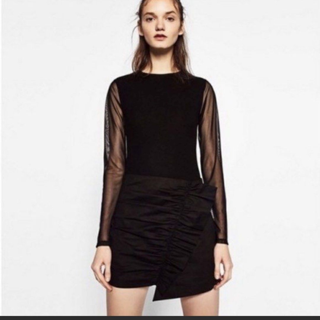 Zara skirt (Category: Other Bottoms) located in San Jose del Monte. Submitted by senorita_wella (Listing ID 1468314730, Image 2). Description: .