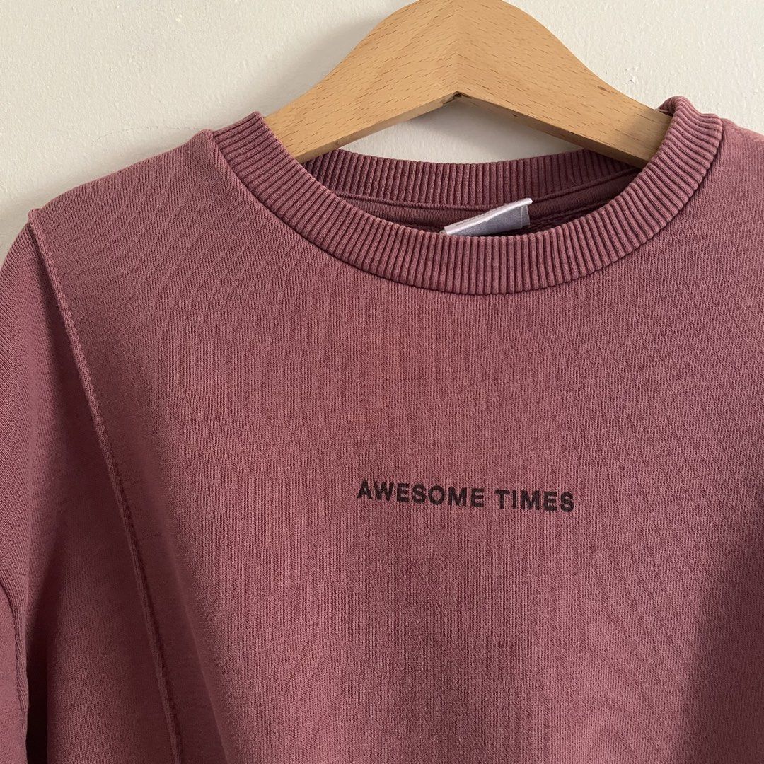 Zara slogan mauve sweater (Category: Babies & Kids Fashion) located in Manila. Submitted by ourburstingwardrobe_ (Listing ID 1468363124, Image 2). Description: Size 4 Great condition.