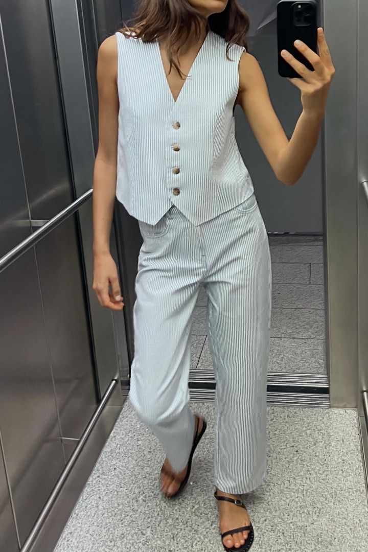 ZARA Striped Vest and Pants Set (Category: Sets or Coordinates) located in Villasis. Submitted by juliaxgamboa (Listing ID 1464437428, Image 1). Description: - Zara pinstripe vest and pants set - Size: S - Vest features V-neck and button closure - Pants are high-waisted with a straight leg - Perfect for casual or dressed-up looks - Bought from Zara BCN.