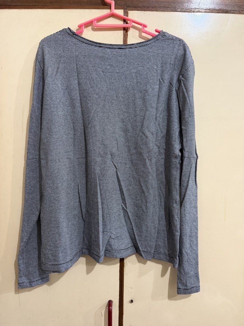 Zara Stripes Longsleeves XL (Category: Longsleeves) located in Manila. Submitted by preloved_new_forsale (Listing ID 1468350275, Image 2). Description: .